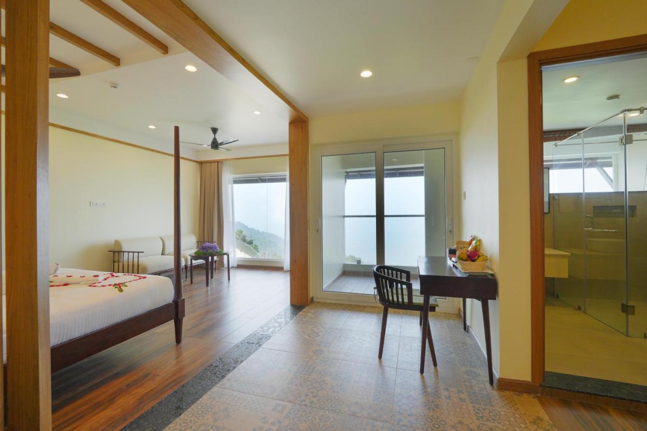 Misty Queen By Dimora Hotels Kakkadampoyil Exterior foto