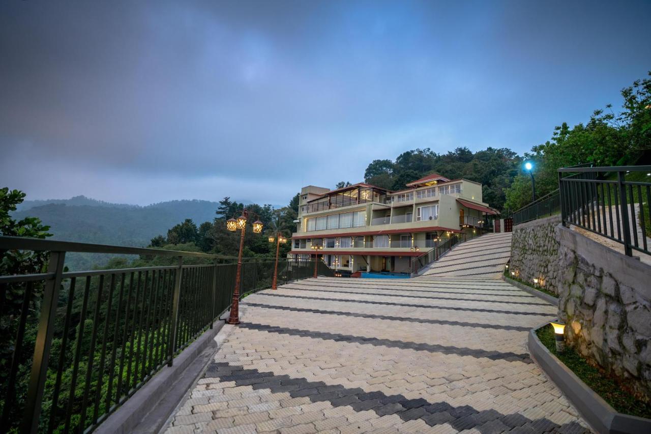 Misty Queen By Dimora Hotels Kakkadampoyil Exterior foto