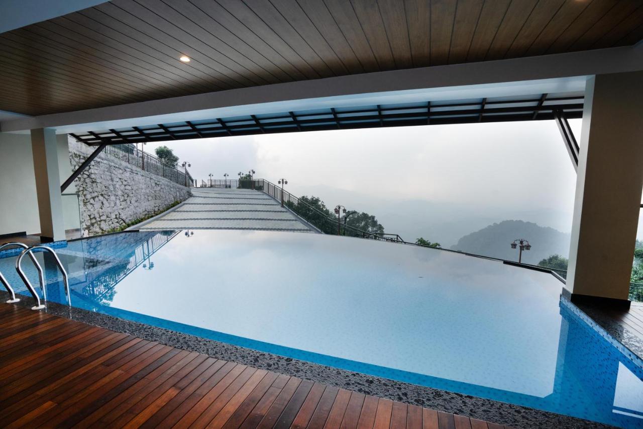 Misty Queen By Dimora Hotels Kakkadampoyil Exterior foto