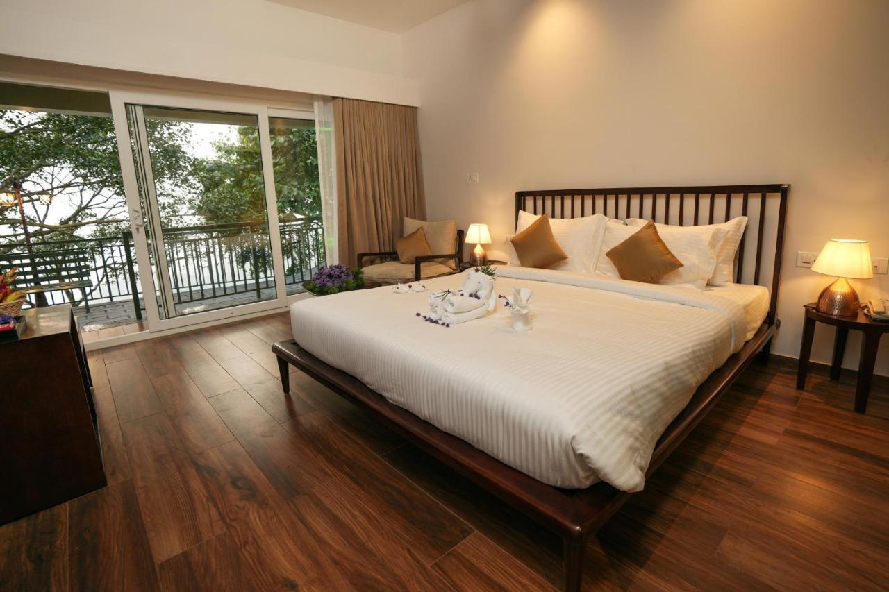 Misty Queen By Dimora Hotels Kakkadampoyil Exterior foto